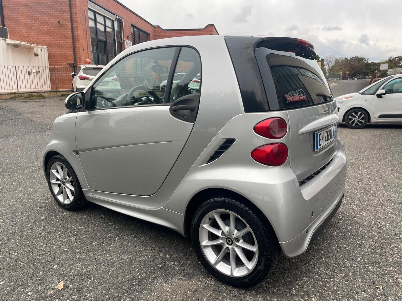 Smart ForTwo 1000 52 kW MHD coupé pulse