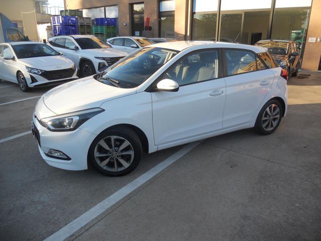 HYUNDAI i20 1.2 84 CV 5 porte Econext Comfort