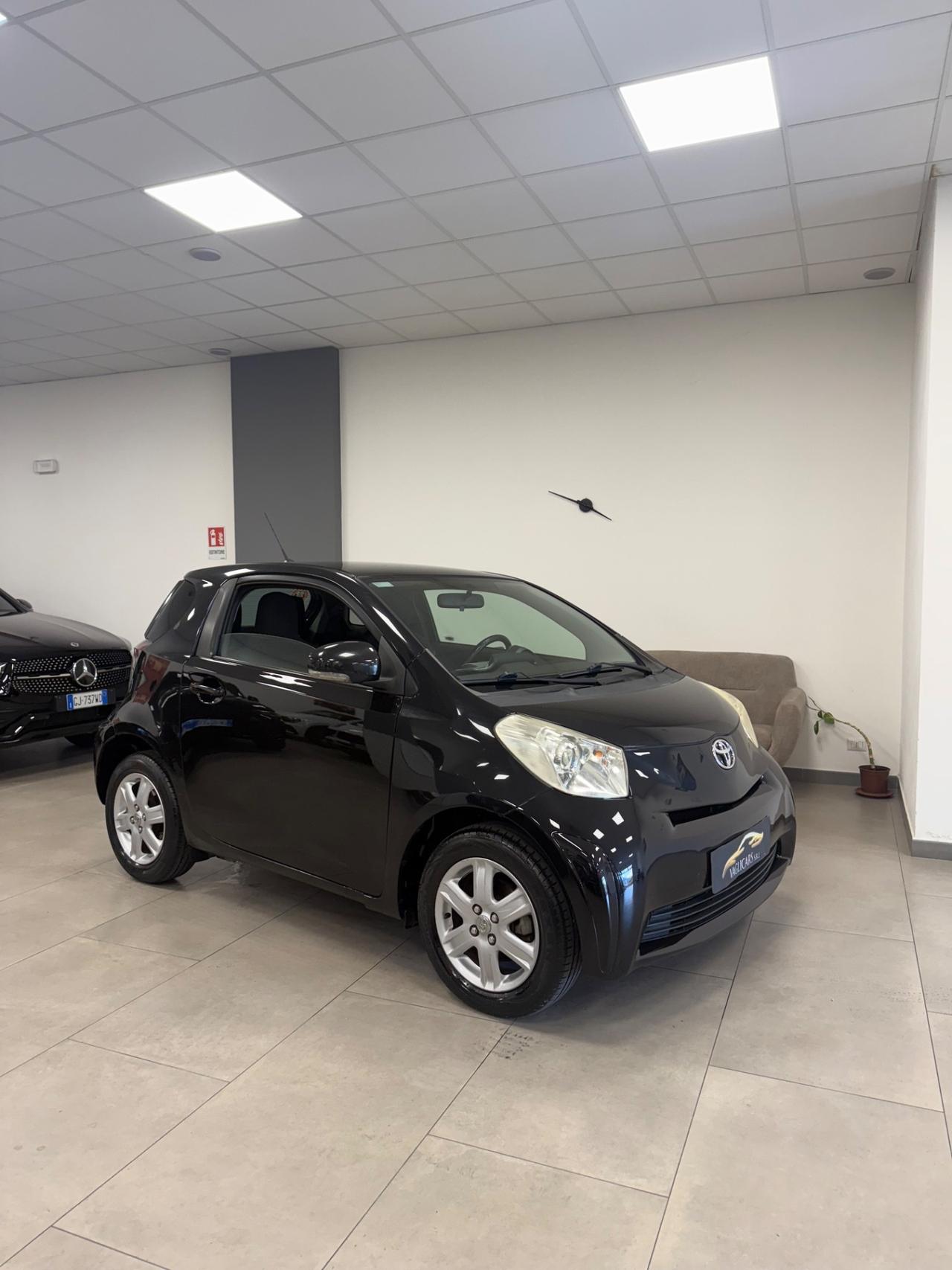 Toyota iQ 1.0 Sol