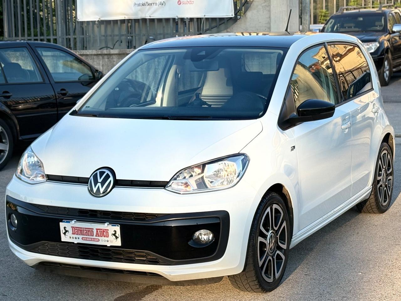 Volkswagen up! 1.0 5P EVO R-LINE BICOLOR FULL/LED