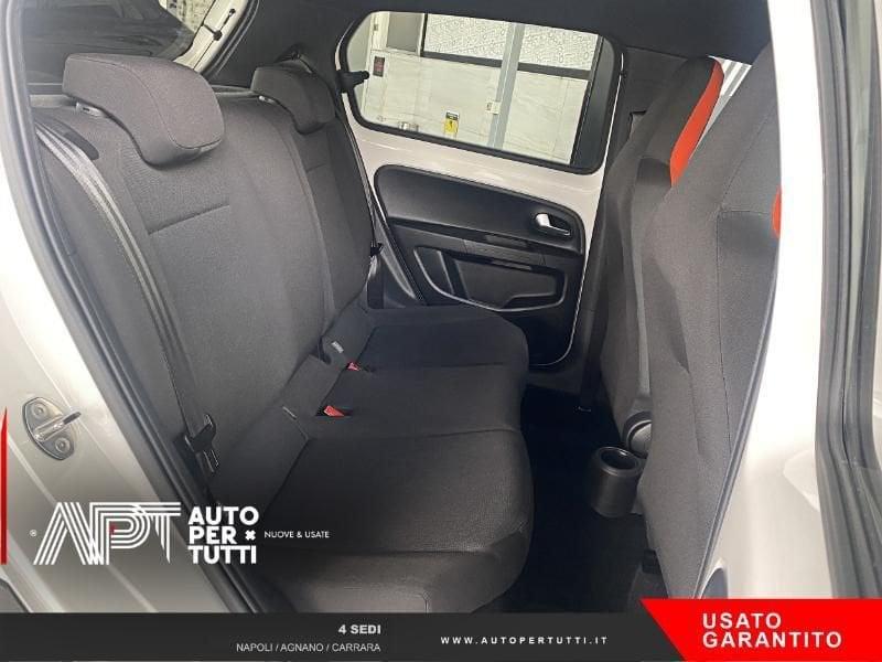 Volkswagen up! up! 5p 1.0 Cross up! 75cv asg