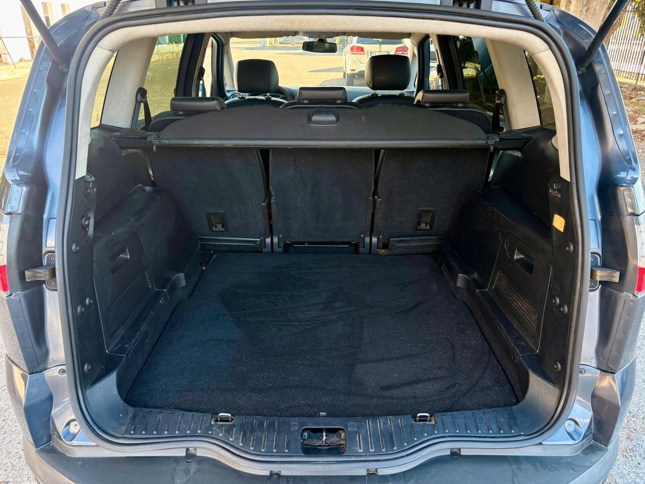 Ford S-Max 2.0 TDCi 140CV Titanium