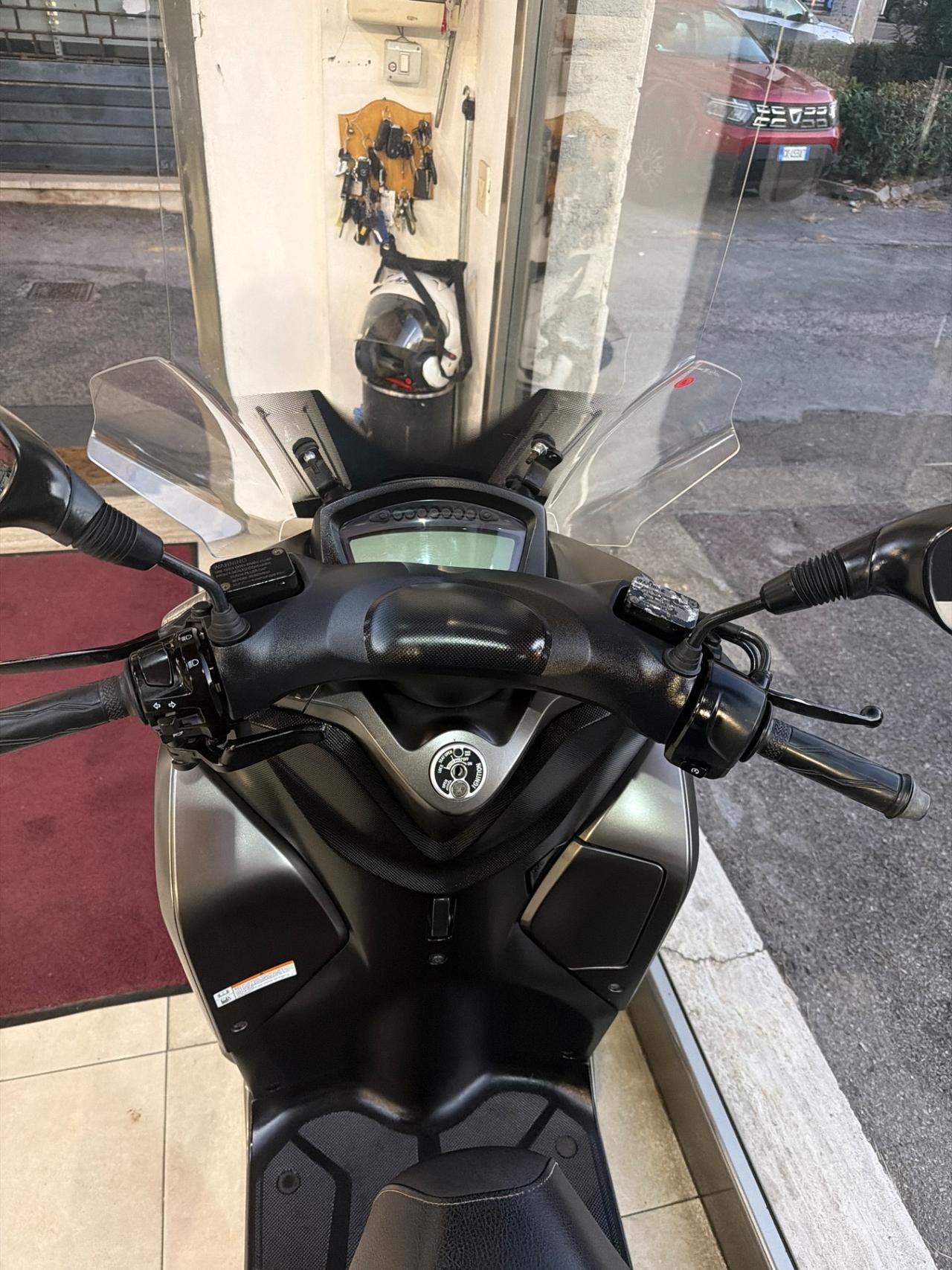 Yamaha Tricity 155 Blue core