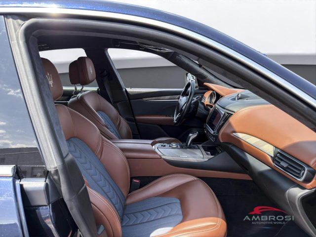 MASERATI Levante Levante V6 AWD Granlusso