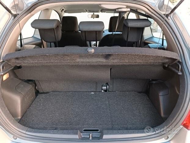 Toyota Yaris 1.0 3 porte Sol ideale per neo patent