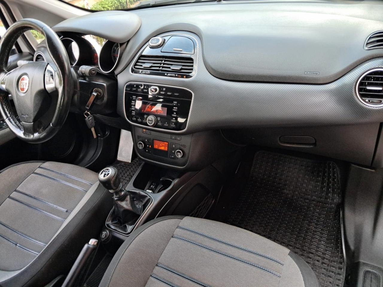 Fiat Punto Evo Punto Evo 1.4 5 porte Dynamic neopatentati