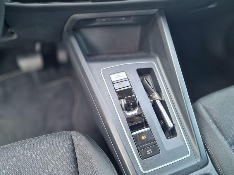 Volkswagen Golf 1.5 eTSI 150 CV EVO DSG Life