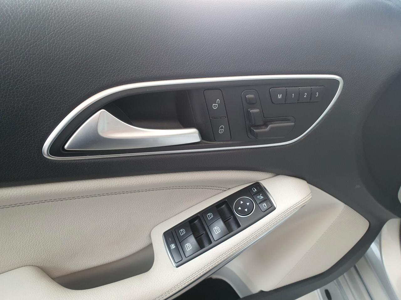 Mercedes-benz GLA 220 GLA 220 CDI Automatic 4Matic Premium