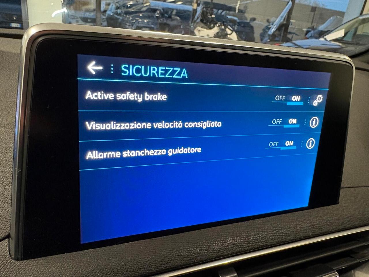 Peugeot 5008 GT BlueHDi 180 EAT8 7 posti SPOTICAR