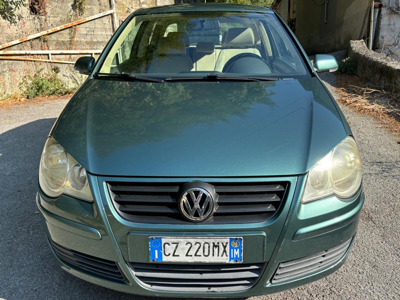 Volkswagen Polo 1.2/64CV 12V 3p. Trendline