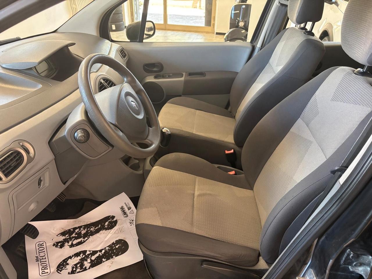 RENAULT MODUS ANNO 2007 BZ 1.2 ADATTA NEOPATENTATI KM 120 MILA