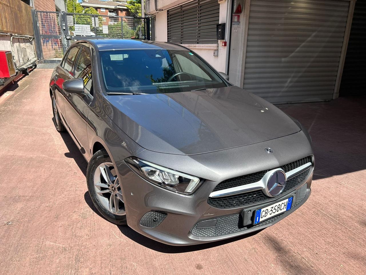 Solo da QUALITYCARS PESCARA Mercedes-benz A 180 d Automatic Executive con 25000 km NUOVAAAAAAAA
