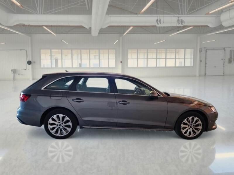 Audi A4 Avant TDI S tronic Business Advanced
