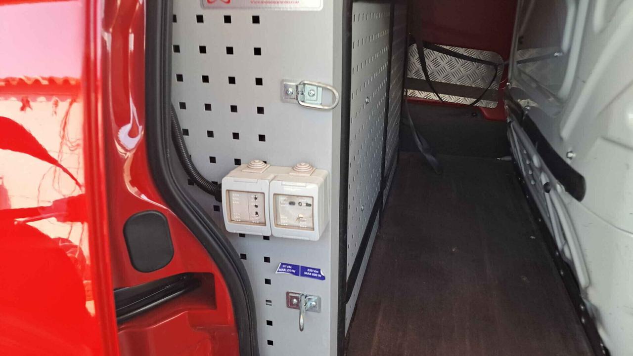 Fiat Fiorino 1.3 MJT 95CV Cargo