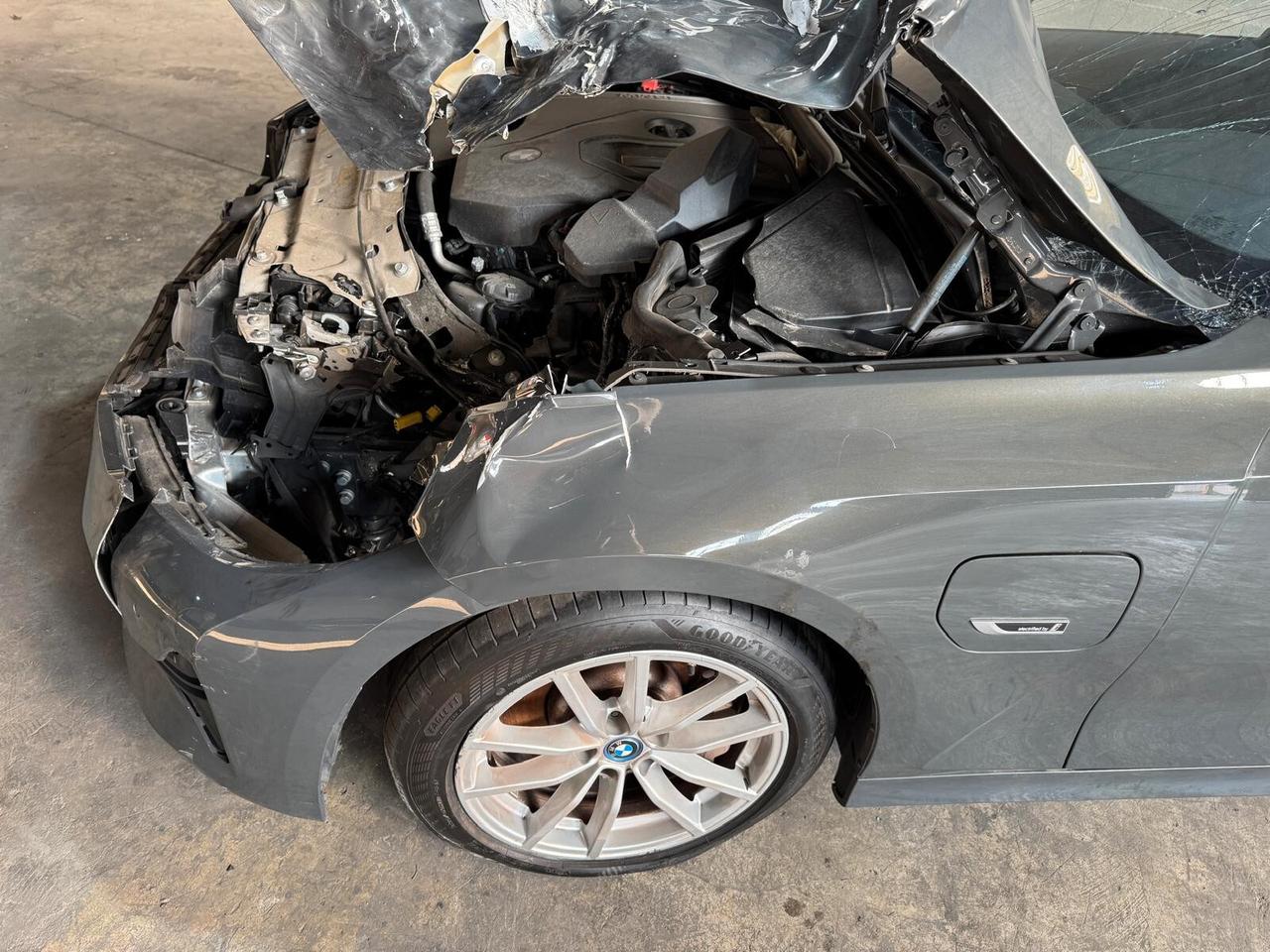BMW 330 G21 330e Touring xdrive Business Advantage auto