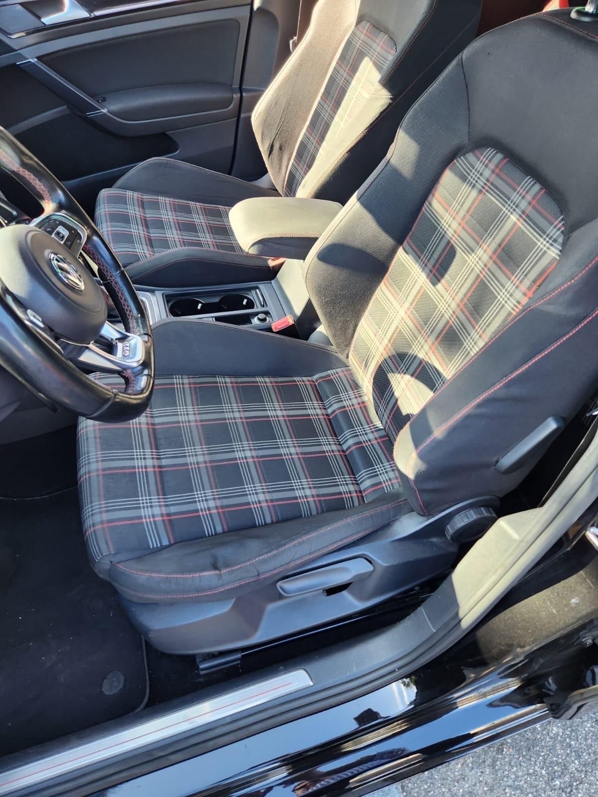 Volkswagen Golf GTI Performance 2.0 TSI DSG 5p. BlueMotion Technology