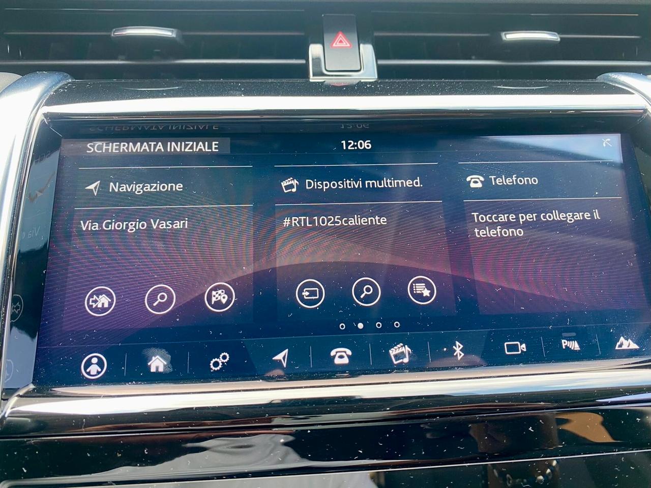 Land Rover Discovery Sport 2.0 TD4 180 CV AWD Auto R-Dynamic V. COCKPIT