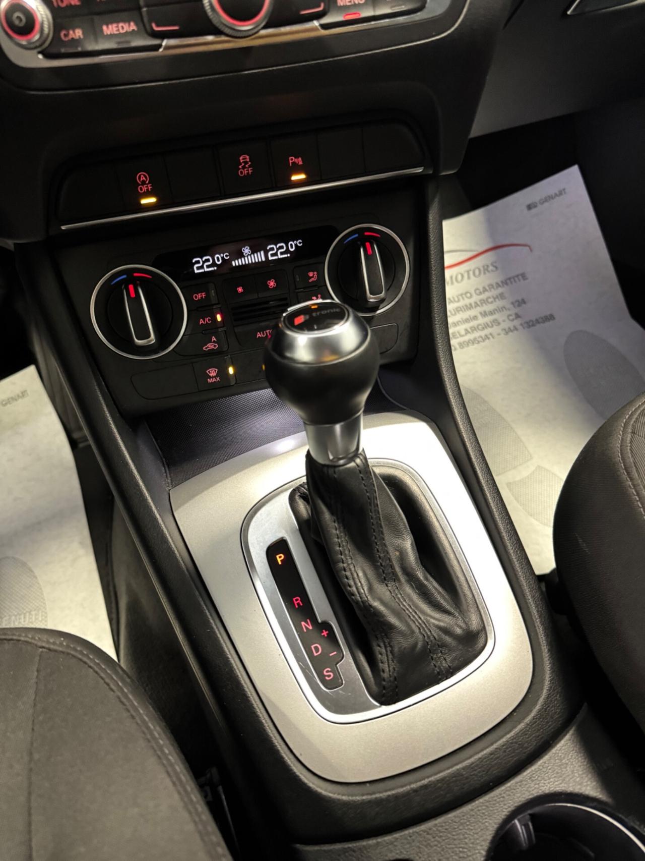 Audi Q3 2.0 TDI 120 CV S-Tronic Sport