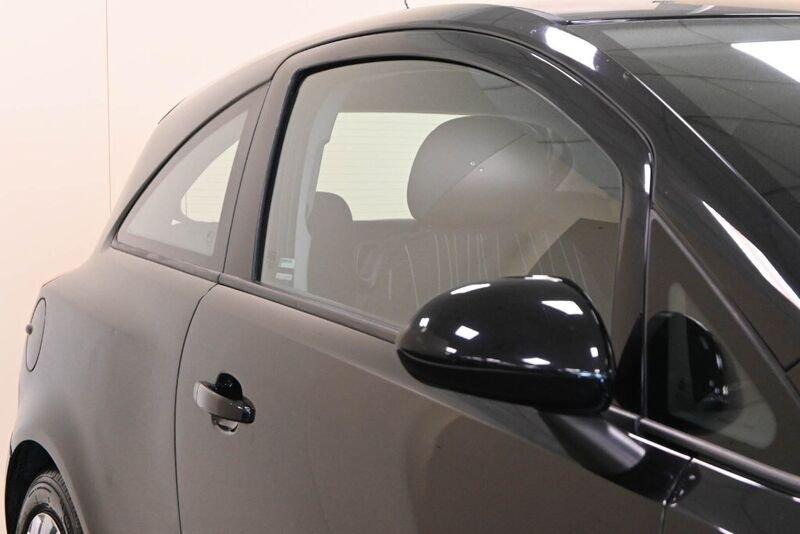 Opel Corsa Corsa 1.2 3 porte Club