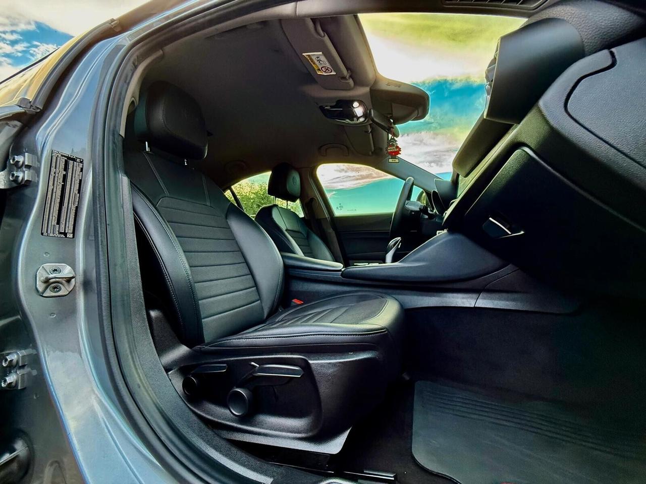 ALFA ROMEO GIULIA 2.2 160 CV AT8 SUPER UNI PROPRIETARIO