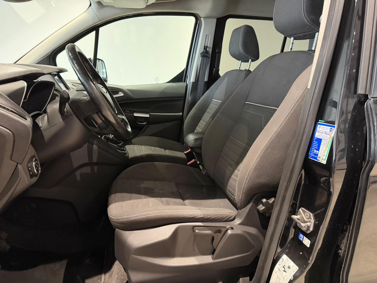 Ford Tourneo Connect 7 posti Titanium