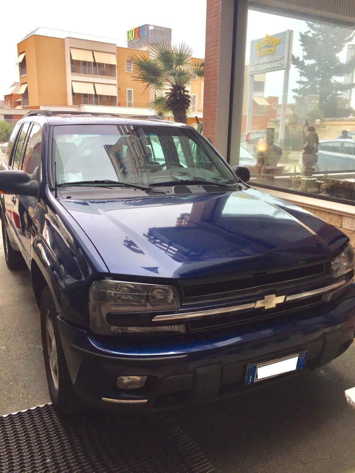 CHEVROLET TrailBlazer 4.2 L6 LTZ