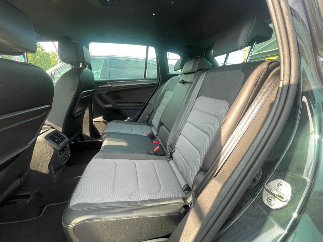 Volkswagen Tiguan 2.0 TDI Rline DSG Style BlueMotion Technology
