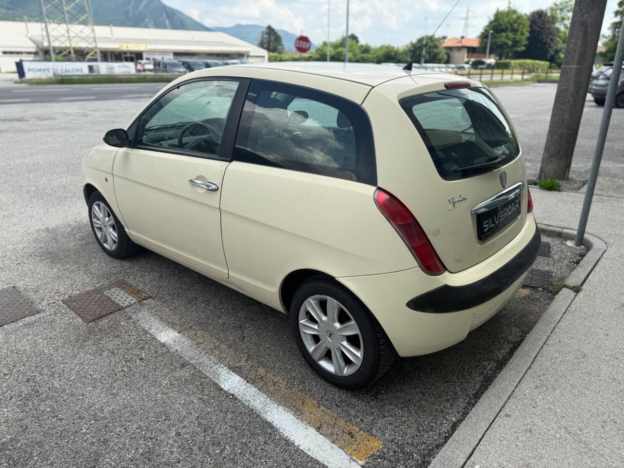 Lancia Ypsilon - Ok neopatentati