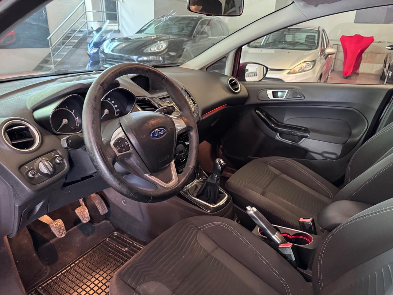 Ford Fiesta 1.2 60CV 5 porte Titanium