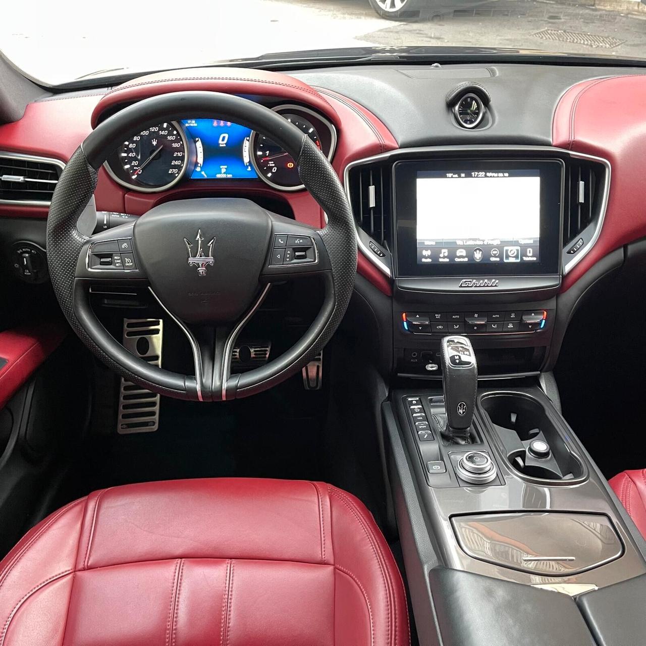 Maserati Ghibli V6 Diesel 275 CV Gransport