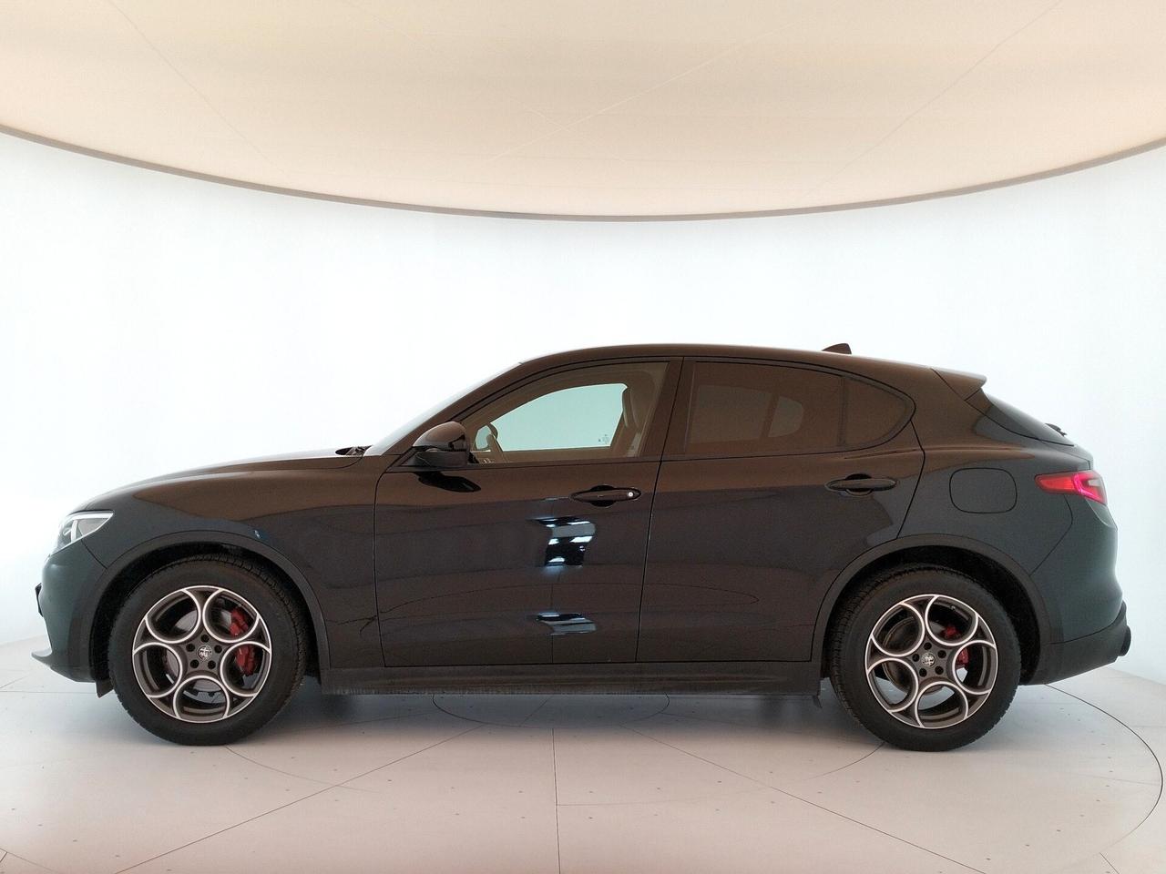 Alfa Romeo Stelvio 2.2 Turbodiesel 160 CV AT8 RWD Super Business