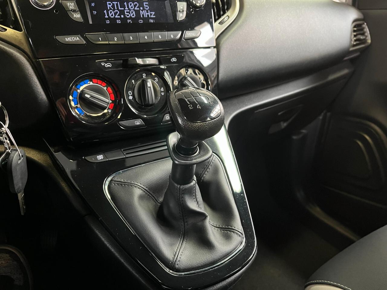 Lancia Ypsilon 1.2cc ELEFANTINO 69cv - UNICA PROPRIETARIA