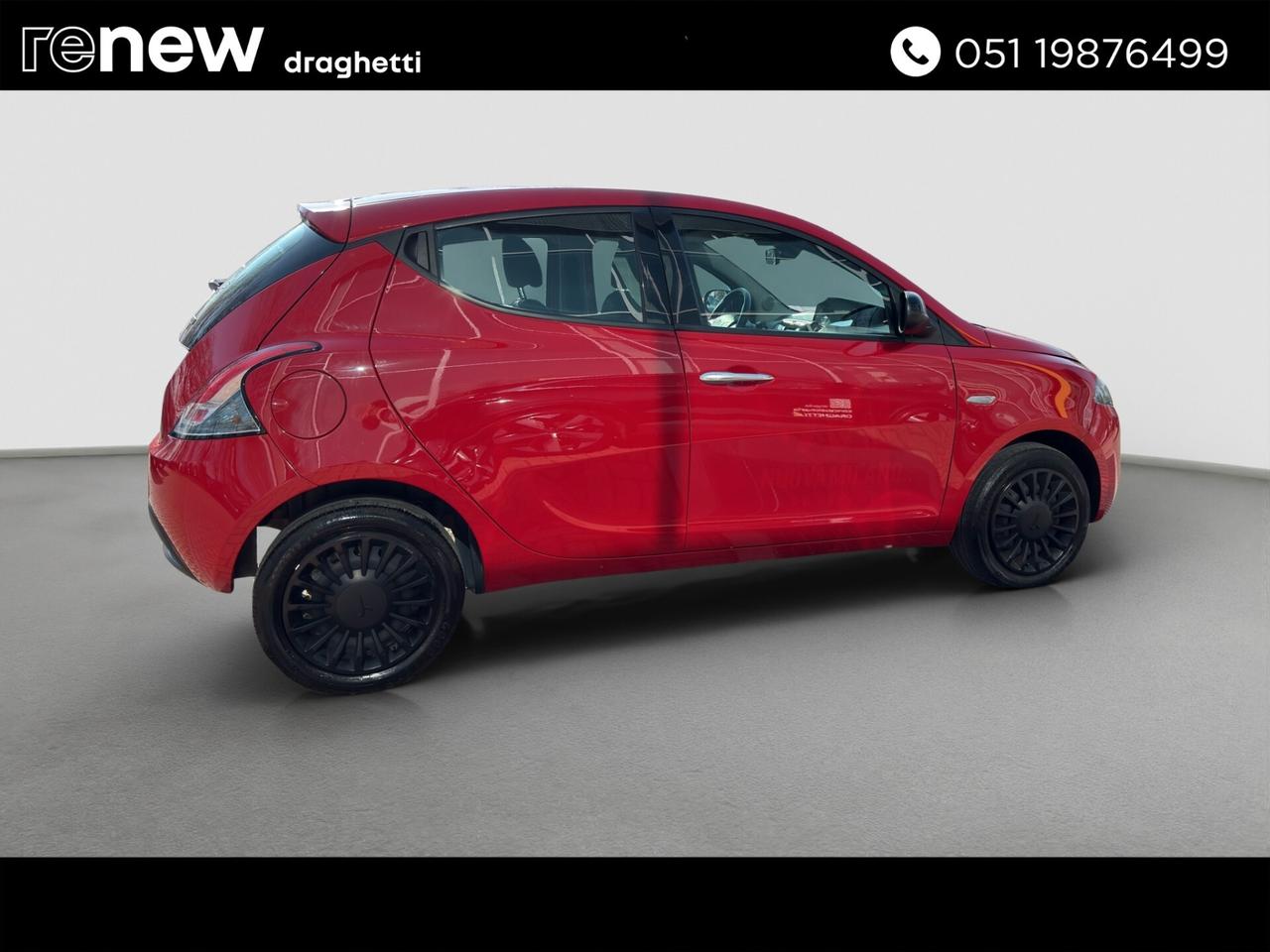 Lancia Ypsilon 1.0 FireFly 5 porte S&S Hybrid Silver