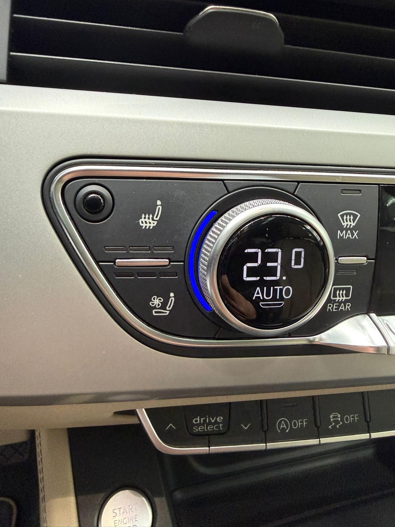 Audi A4 Avant 45 TFSI quattro S tronic line edition