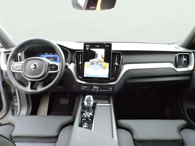 VOLVO XC60 T6 Plug-in hybrid AWD automatico Ultra Dark