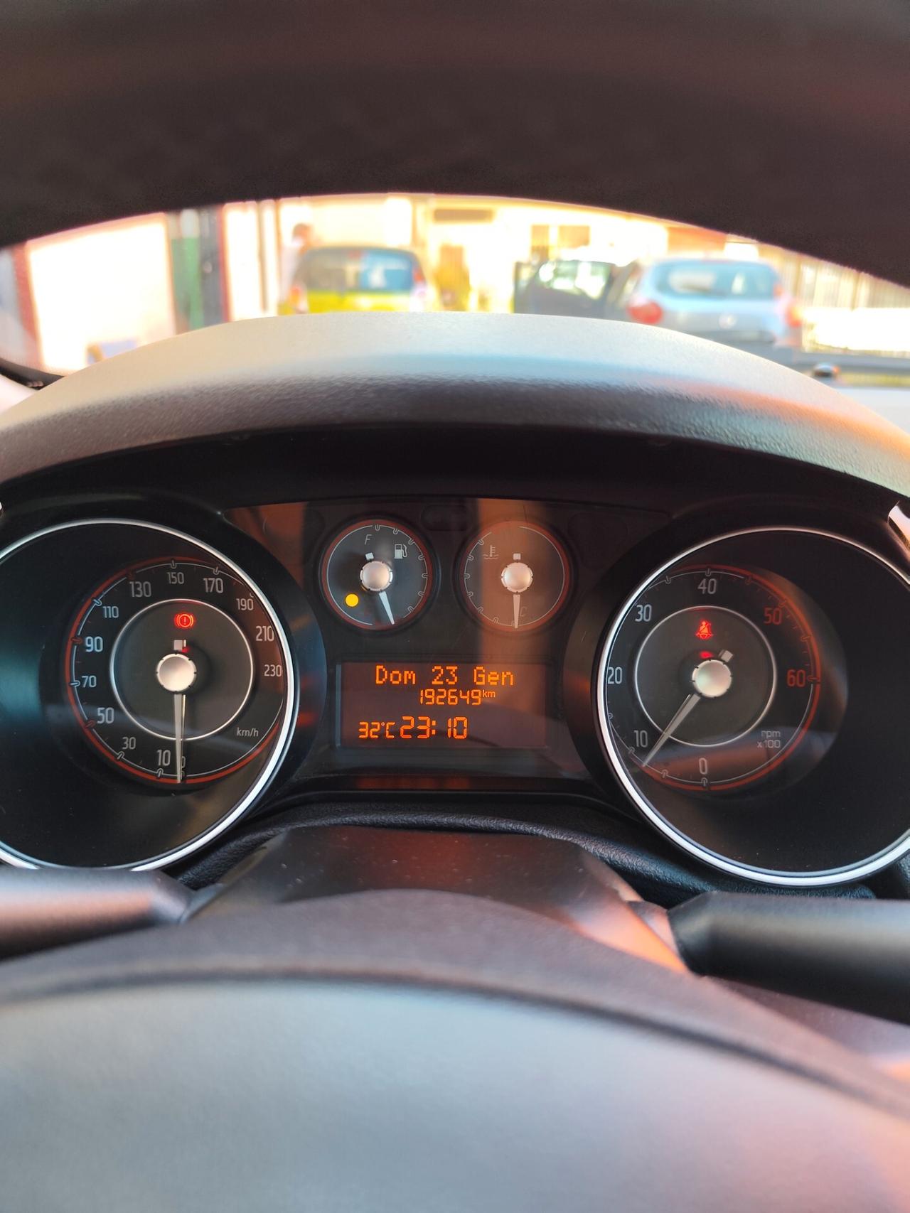 Fiat Punto 1.3 MJT II S&S 95 CV 5 porte Sport