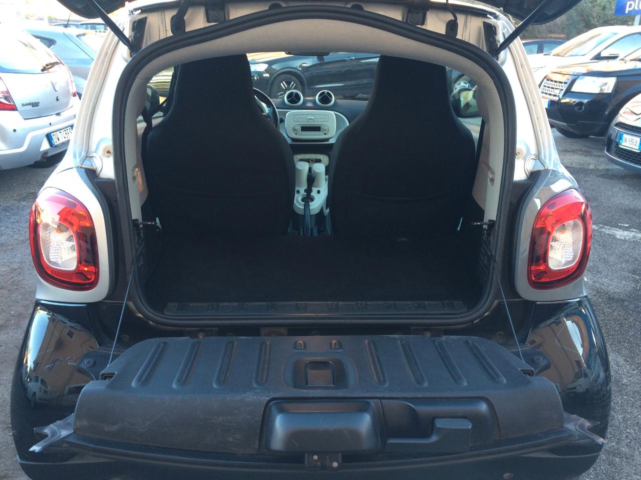 2015 Smart ForTwo 70 1.0 twinamic Passion tagliandata !