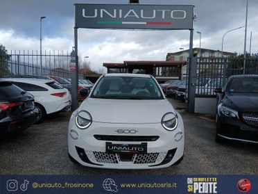 Fiat 600 Hybrid 145 CV DCT MHEV La Prima