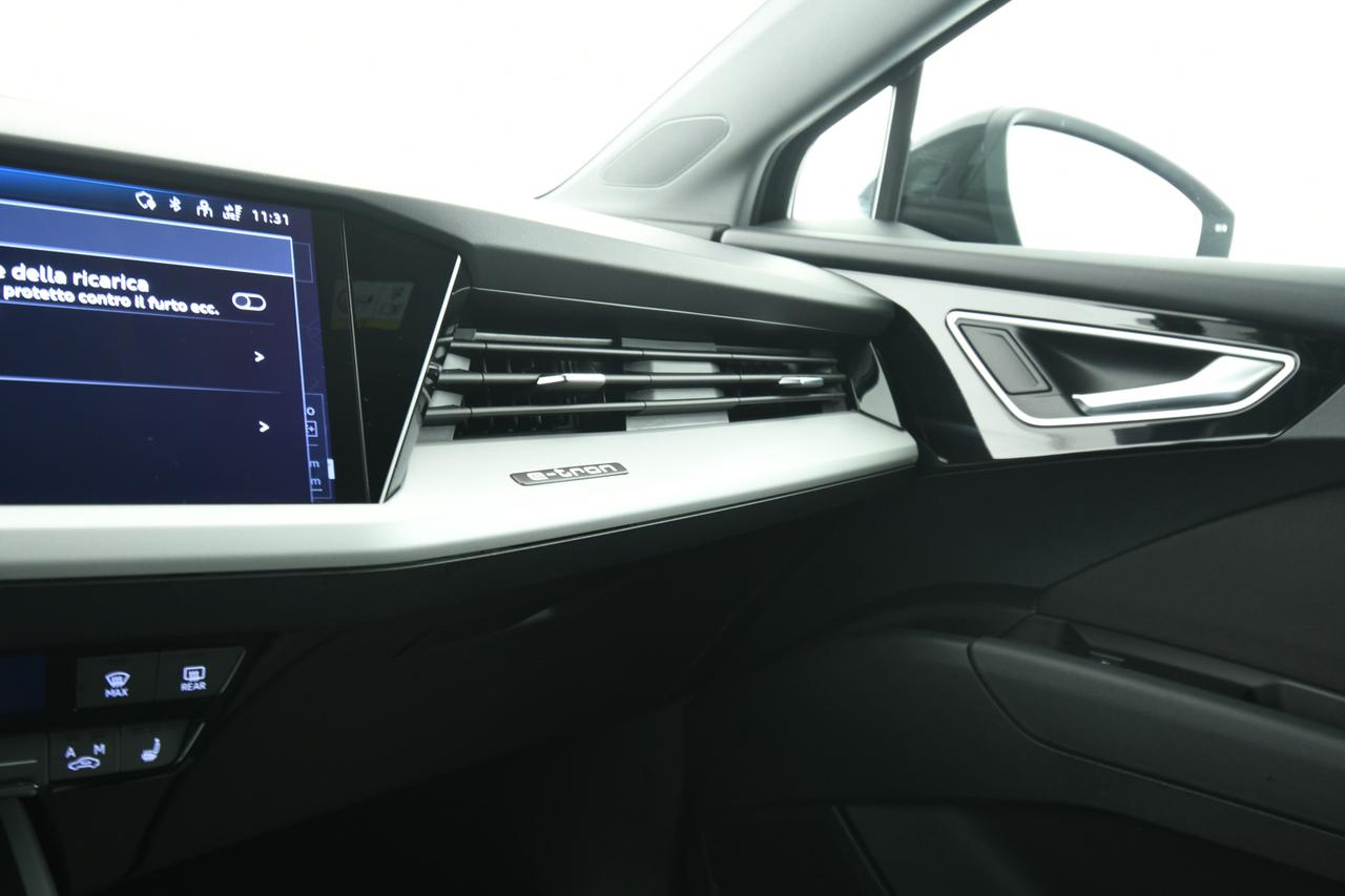 AUDI Q4 Sportback e-tron 40 CAMERA+ACC+APP CONNECT