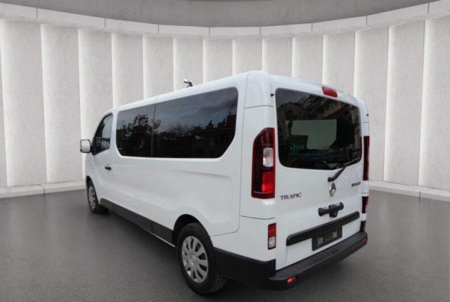 RENAULT Trafic 2000 DCI ZEN 120 CV L2H1 9 POSTI