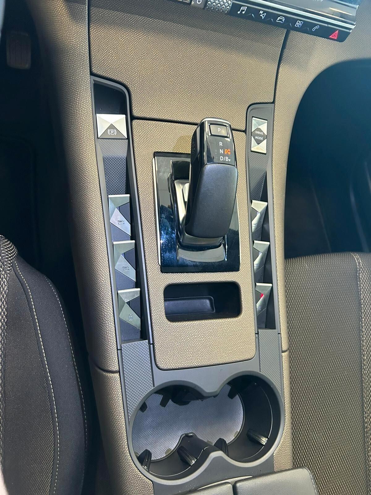 Ds 7 Crossback E-Tense 4x4 Business