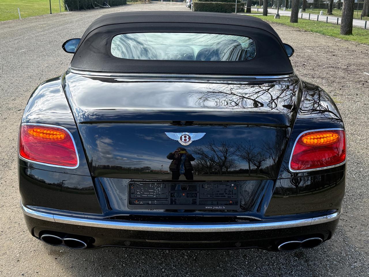 Bentley Continental GT V8 S Convertible