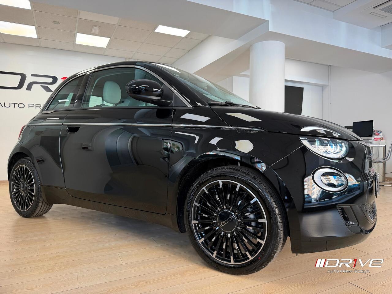 FIAT 500 (2020-->) 500 Cabrio Hybrid La Prima