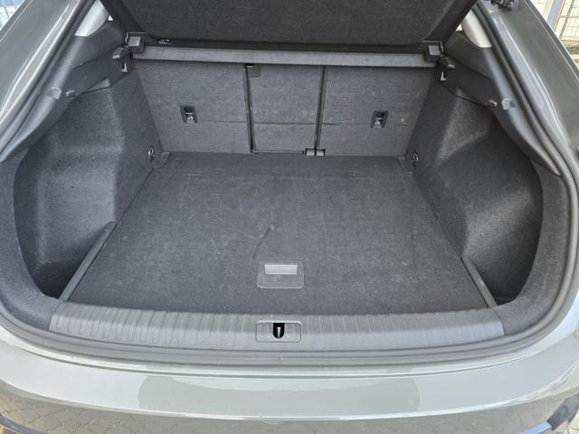 AUDI Q3 SPB 40 TDI quattro S tronic Business Plus