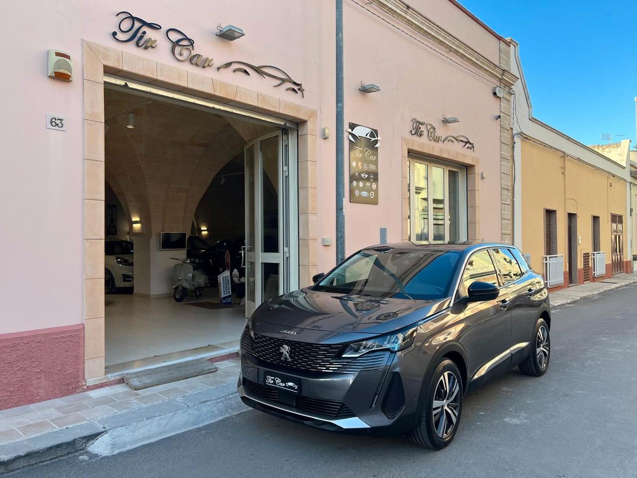 PEUGEOT 3008 ALLURE 1.5 130CV PELLE NAVI CAM ANNO 2022