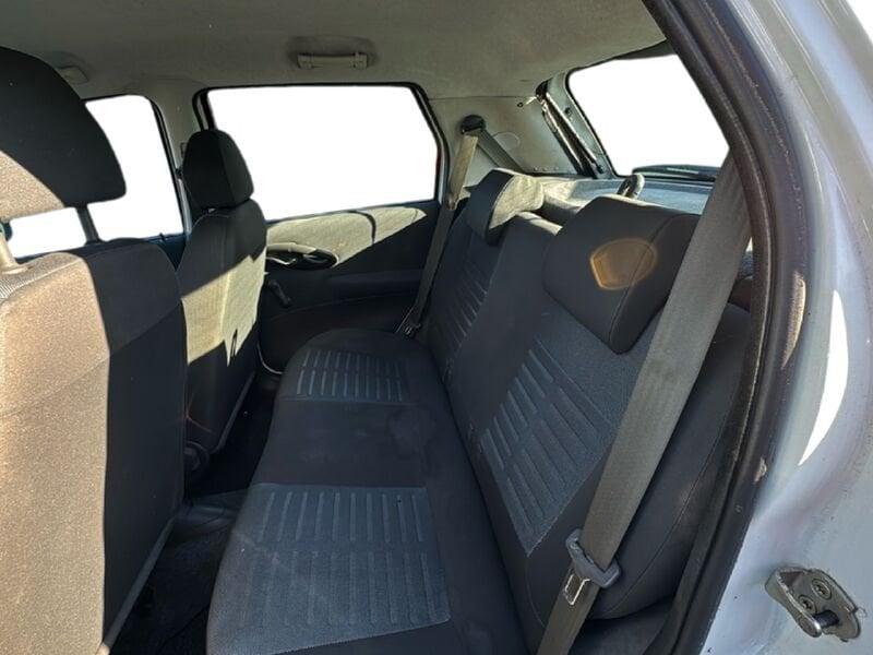 FIAT Punto Punto 5p 1.2 Active Gpl