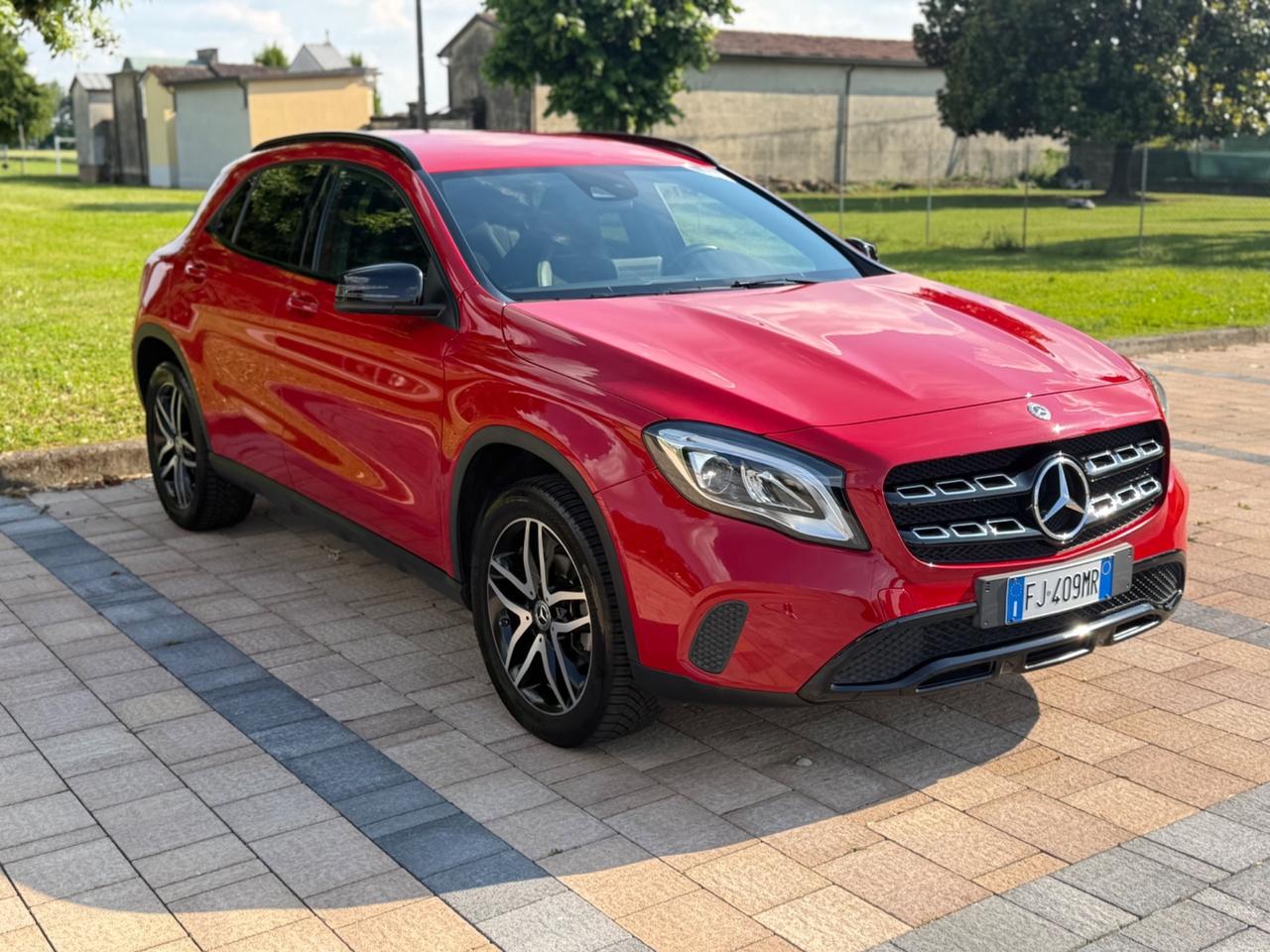 Mercedes-benz GLA 200 d Automatic Premium