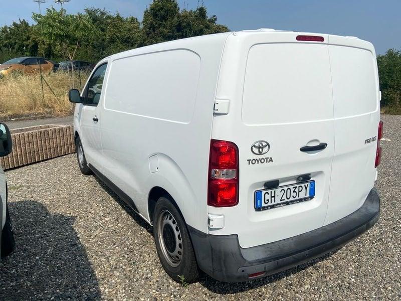 Toyota Proace 1.5D 120cv S&S MT L0 D 10q Comfort