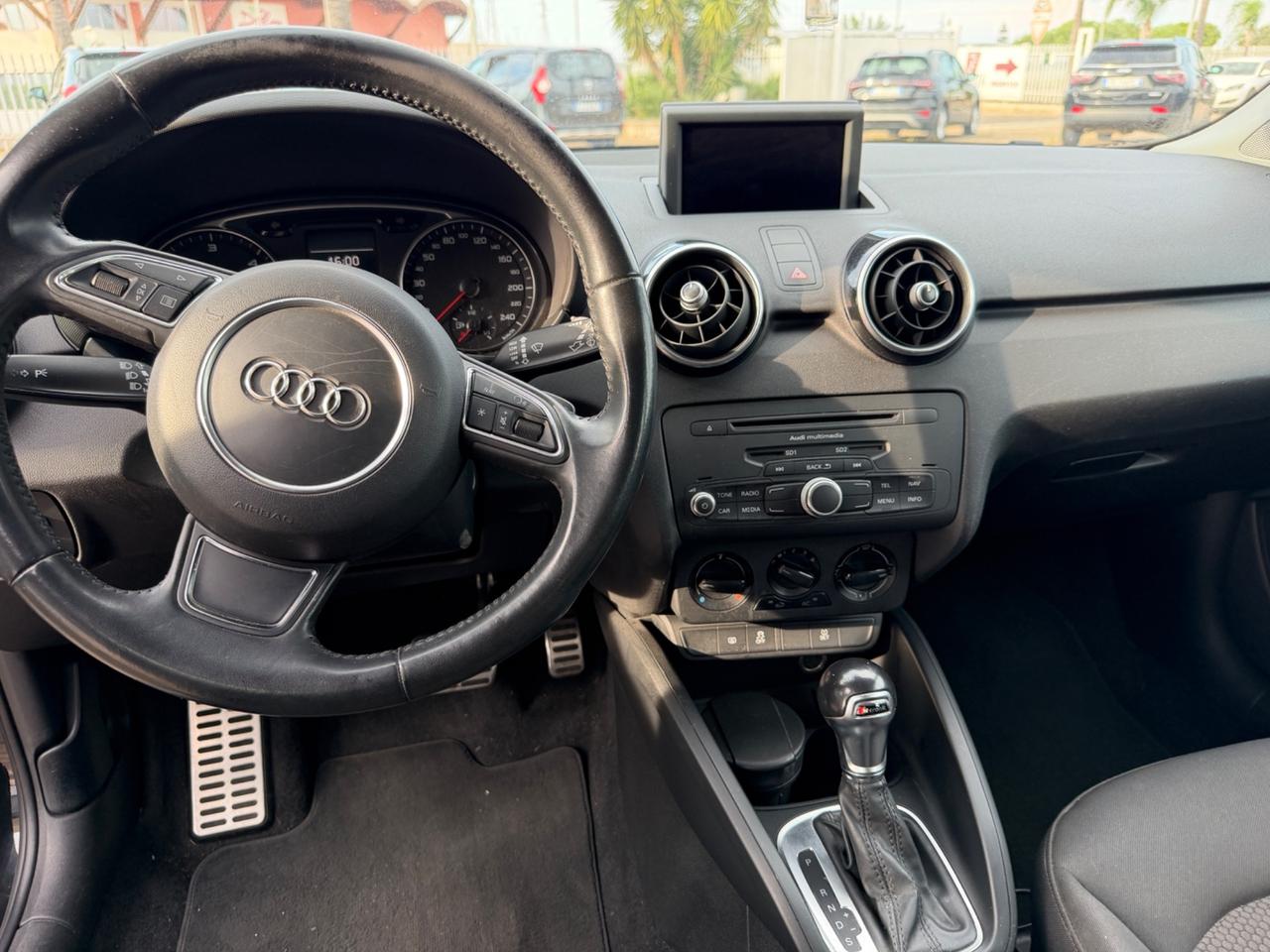 Audi A1 SPB 1.6 TDI S tronic line edition