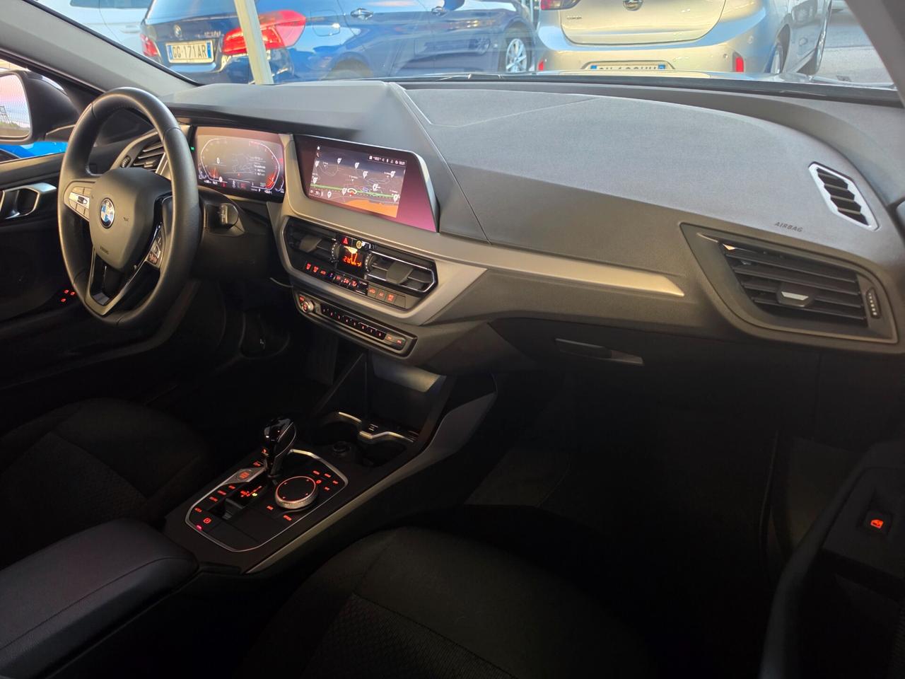 Bmw 116 116d 5p. Business Advantage Automatica
